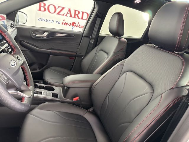 2025 Star White Metallic Tri-Coat Ford Escape ST-Line Elite AWD SUV
