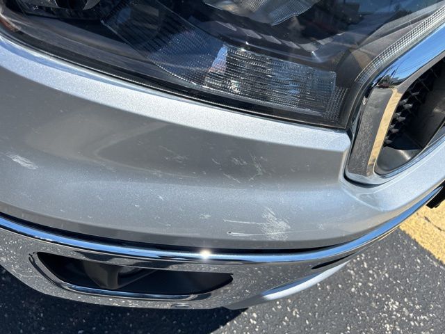 Used 2019 Silver Ford XLT image 14