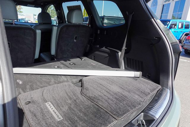 used 2024 Kia Telluride car, priced at $42,888