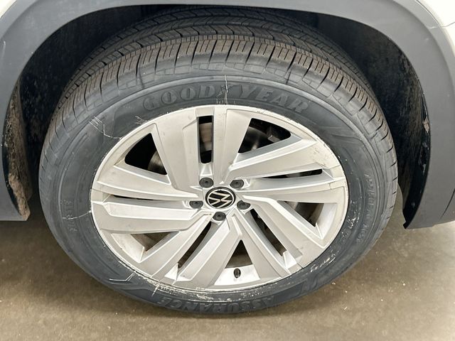2023 Volkswagen Atlas Cross Sport 3.6L V6 SE w/Technology White at Sutliff Volkswagen