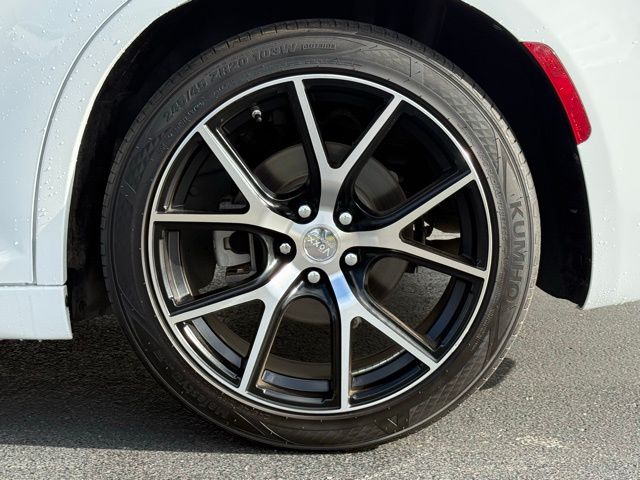 used 2022 Chrysler 300 car, priced at $28,297