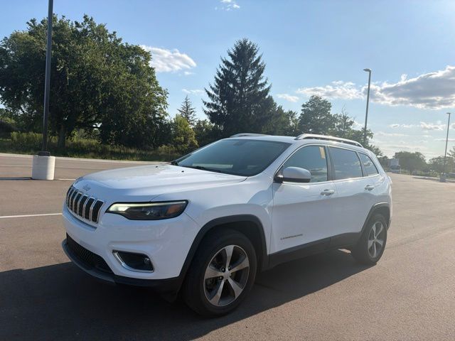 Bright White Clearcoat 2020 Jeep Cherokee SUV / Crossover Four-Wheel Drive 9-Speed Automatic