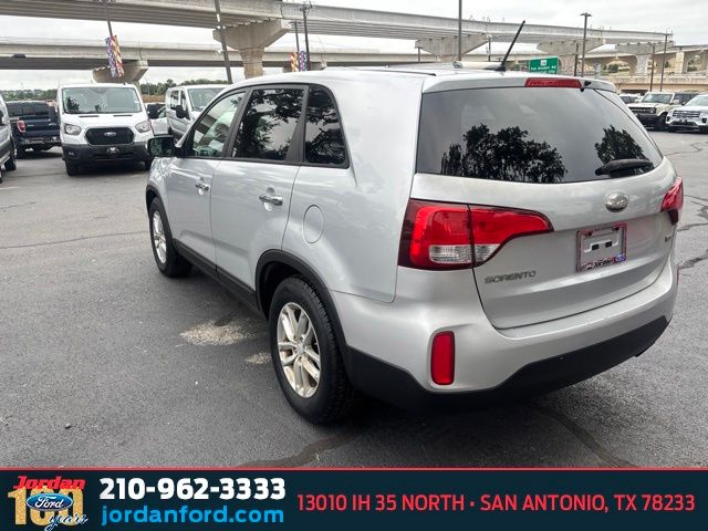 Used Car 2014 Kia Sorento  Lx For Sale Under $10,000 In San Antonio, Texas