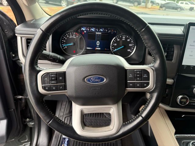used 2022 Ford Expedition Max car, priced at $37,318