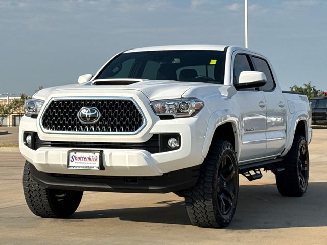 Used 2018 Toyota Tacoma Truck