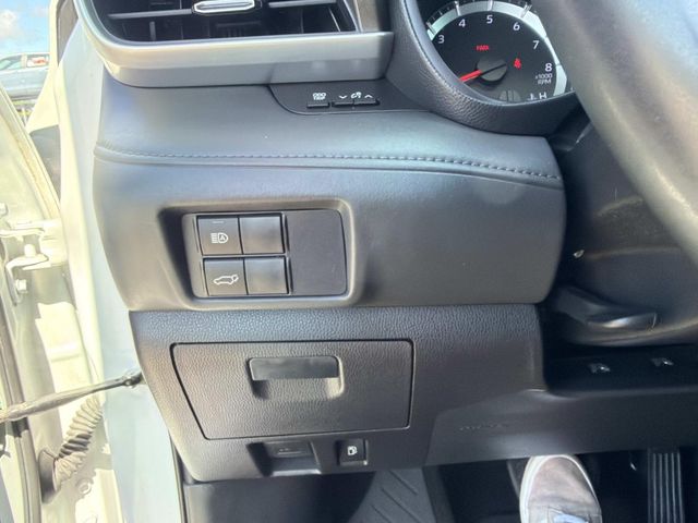 Used 2022 Toyota Highlander SUV