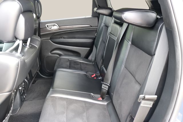 Used Car 2018 Jeep Grand Cherokee  Altitude For Sale Under $20,000 In Austin, Texas