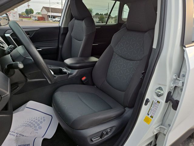 Used 2024 Toyota RAV4 SUV