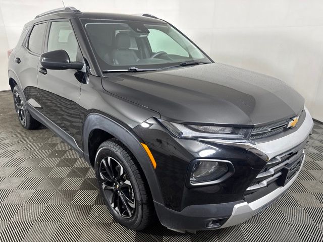 Mosaic Black Metallic 2022 Chevrolet Trailblazer SUV / Crossover Four-Wheel Drive 9-Speed Automatic