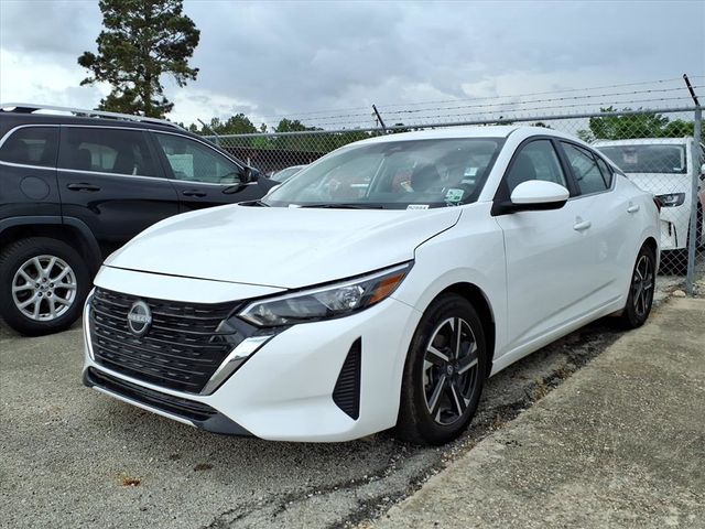 White (Fresh Powder) 2025 Nissan Sentra SV FWD Sedan Front-Wheel Drive Continuously Variable Transmission