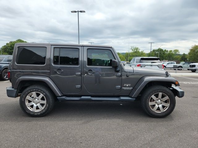 2017 Jeep Wrangler Unlimited Sahara 7