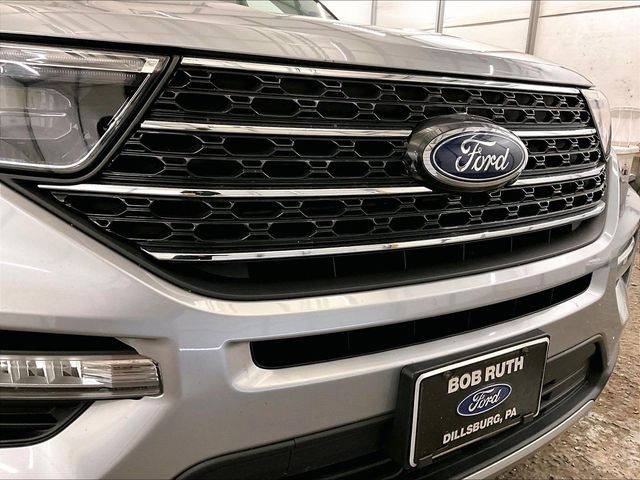2023 Ford Explorer XLT Silver at Grove City Ford