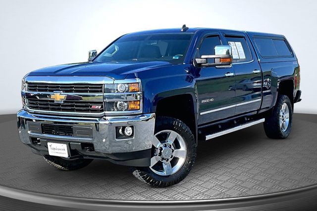 Deep Ocean Blue Metallic 2017 Chevrolet Silverado 2500HD Pickup Truck Four-Wheel Drive 6-Speed Automatic Overdrive