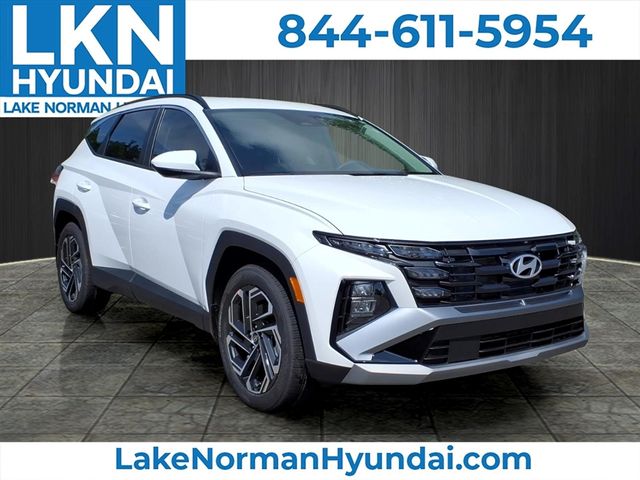 White Pearl 2026 Hyundai Tucson SUV / Crossover Front-Wheel Drive 8-Speed Automatic
