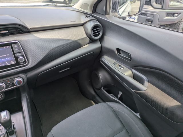 2024 Nissan Kicks S Xtronic CVT