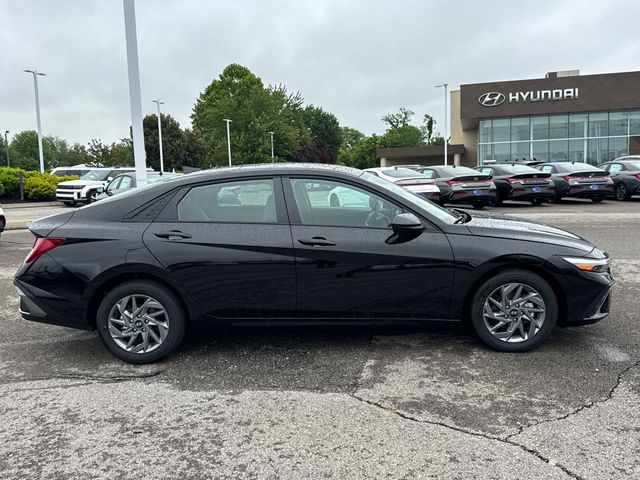 New 2026 Black Hyundai Blue image 6