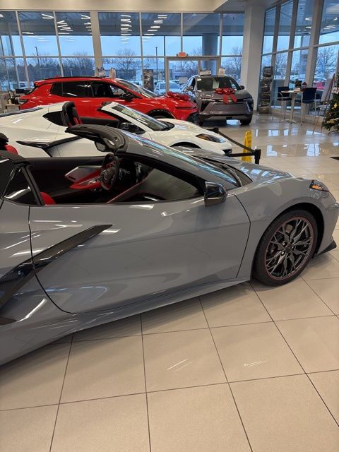 2025 Chevrolet Corvette Stingray photo