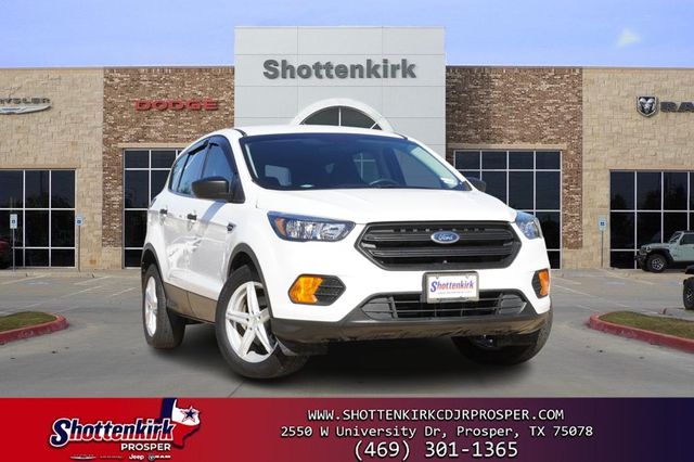 Oxford White 2018 Ford Escape S FWD SUV / Crossover Front-Wheel Drive 6-Speed Automatic
