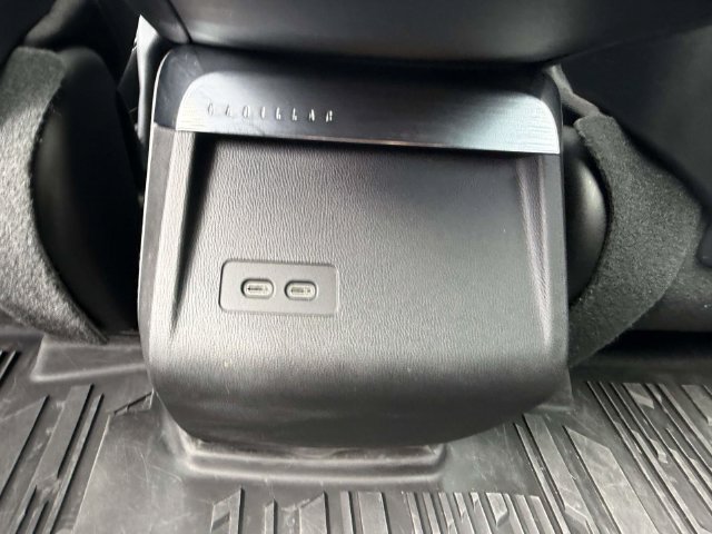 Used 2024 Cadillac LYRIQ SUV