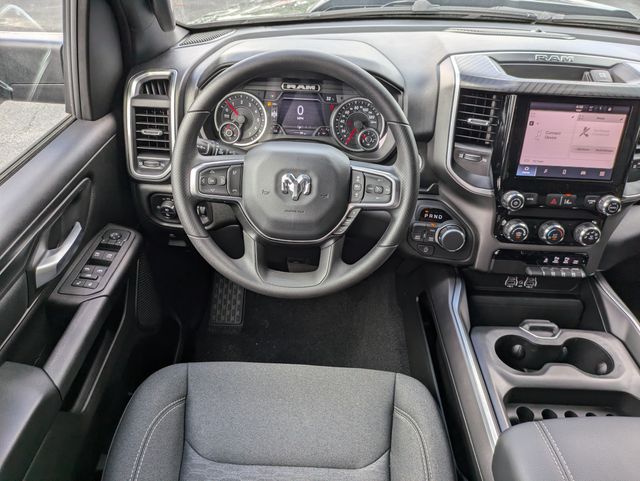 2026 Ram 1500 Express Crew Cab 4x4 5'7" Box
