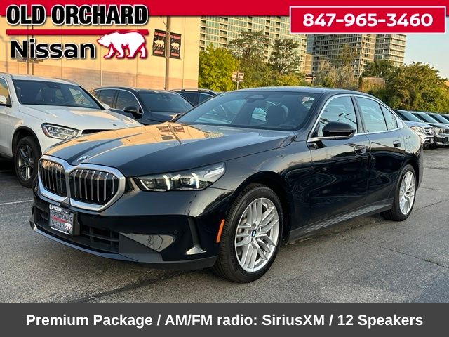 Black Sapphire Metallic 2025 BMW 5 Series Sedan All-Wheel Drive 8-Speed Automatic