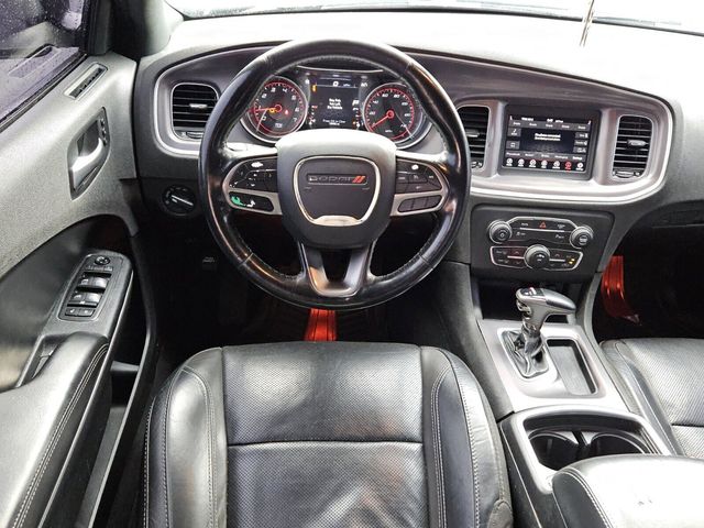 2020 Dodge Charger SXT RWD