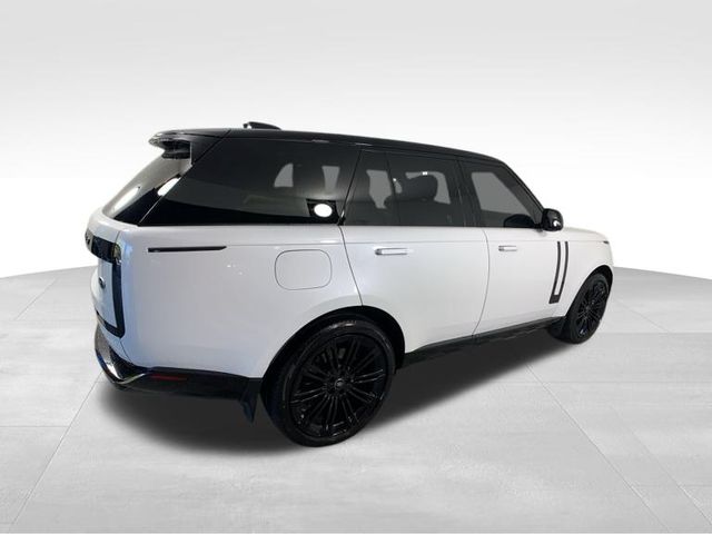 2023 Land Rover Range Rover SE 6