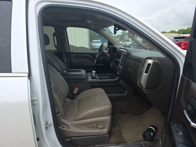 2016 White Frost Tricoat GMC Sierra 1500 Denali 4X4 Truck