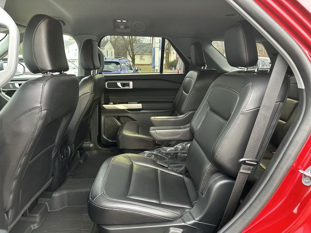 Certified Used 2023 Red Ford XLT image 25