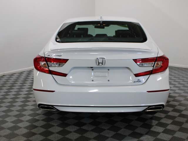 Used 2019 Platinum White Pearl Honda Sport 2.0T image 5