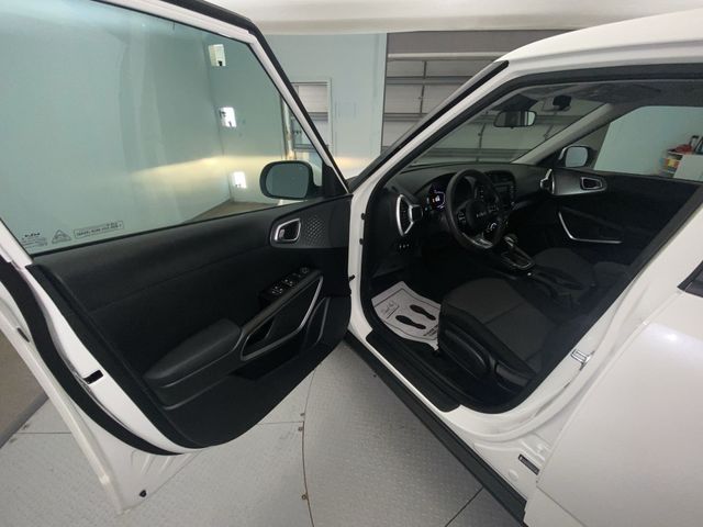 Used 2023 White Kia LX image 11