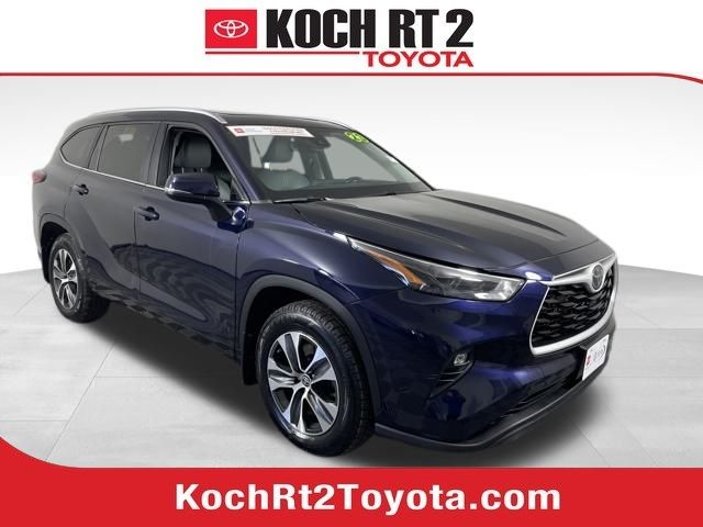 2023 Toyota Highlander XLE AWD