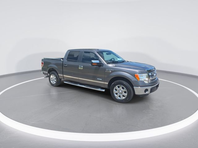 Used 2013 Sterling Gray Metallic Ford XLT image 2