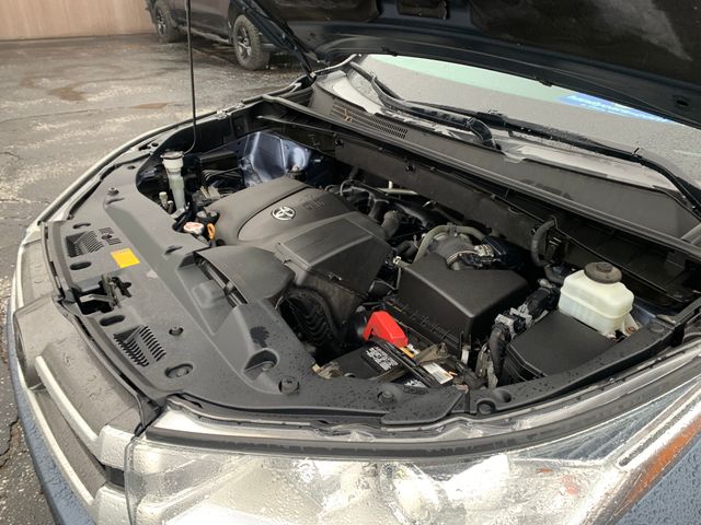 Used 2019 Toyota Highlander SUV