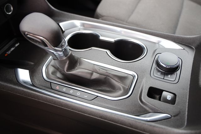 2023 Chevrolet Traverse LT White at Joe Myers Mazda Kia