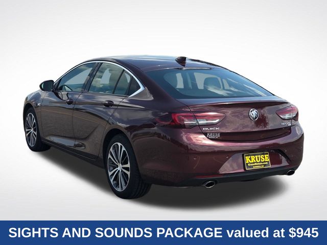2018 Buick Regal Sportback Essence