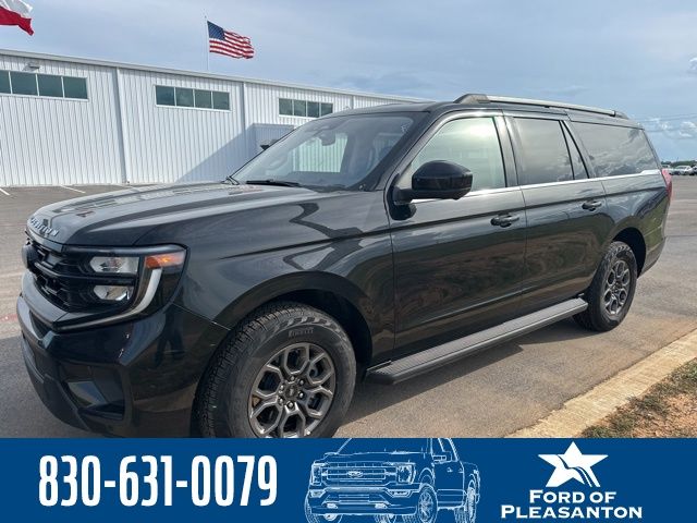 Black Metallic 2025 Ford Expedition MAX Active RWD SUV / Crossover 4X2 Automatic