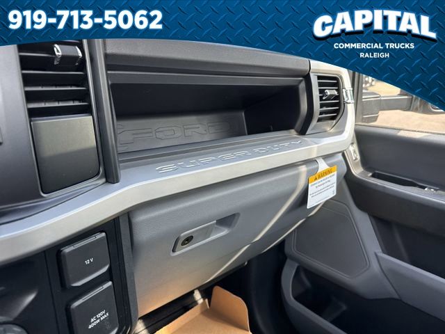 2024 Ford F-550 Super Duty Chassis Cab XL - Photo 26