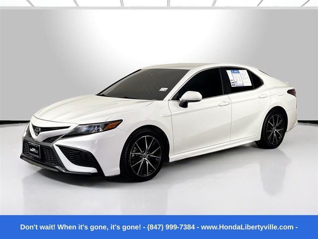 2022 Toyota Camry SE Nightshade
