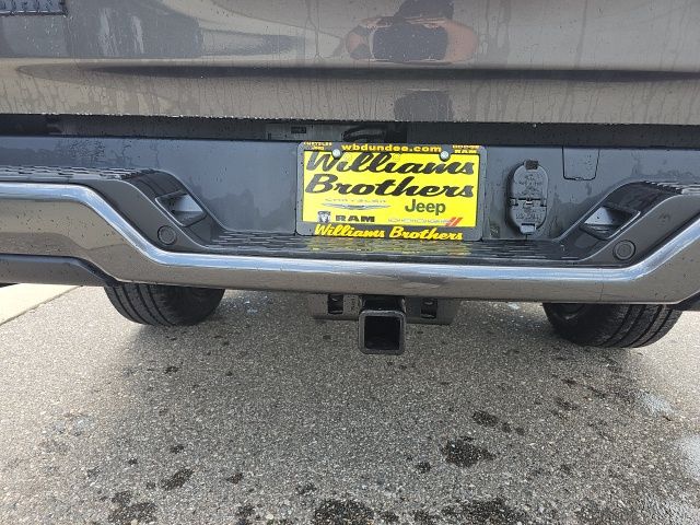 2025 Ram 1500 Big Horn/Lone Star - Granite Crystal Metallic Clearcoat exterior view 9