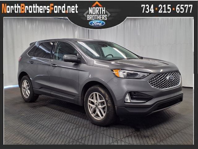 2023 Ford Edge