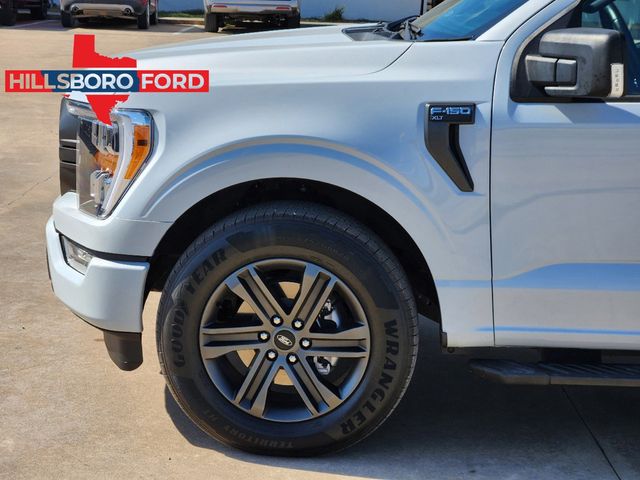 2022 Ford F-150 XLT 8