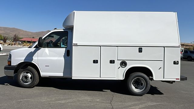 2024 Chevrolet Express 3500 Work Van 4