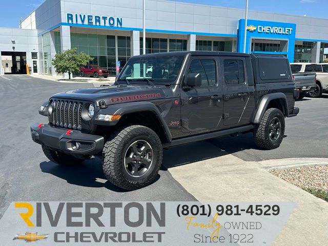 Gray (Granite Crystal Metallic Clearcoat) 2023 Jeep Gladiator Pickup Truck Four-Wheel Drive 8-Speed Automatic