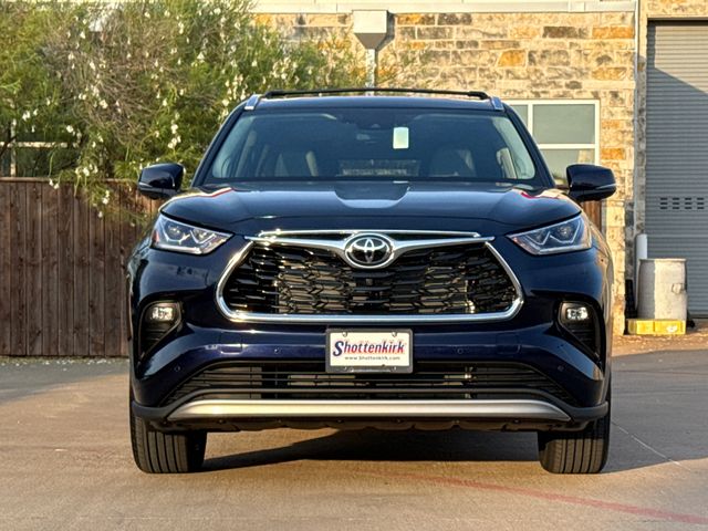 New 2026 Toyota Highlander SUV
