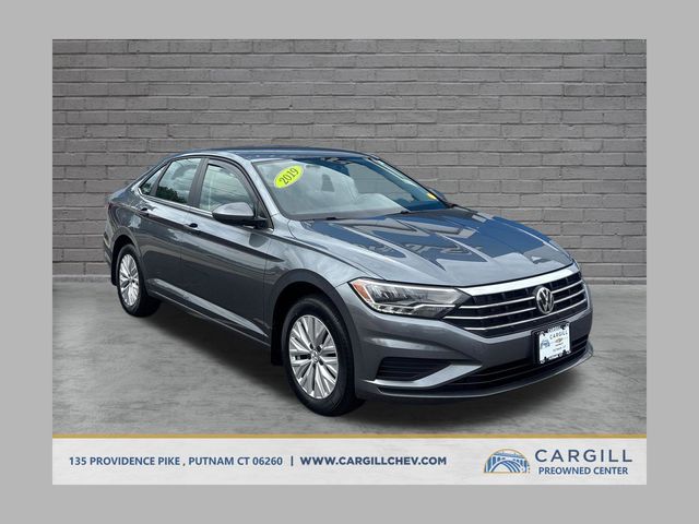 Platinum Gray Metallic 2019 Volkswagen Jetta Sedan Front-Wheel Drive 8-Speed Automatic