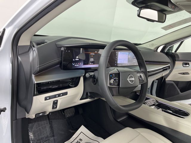 2025 Everest White Pearl Tricoat Nissan Murano SL AWD SUV
