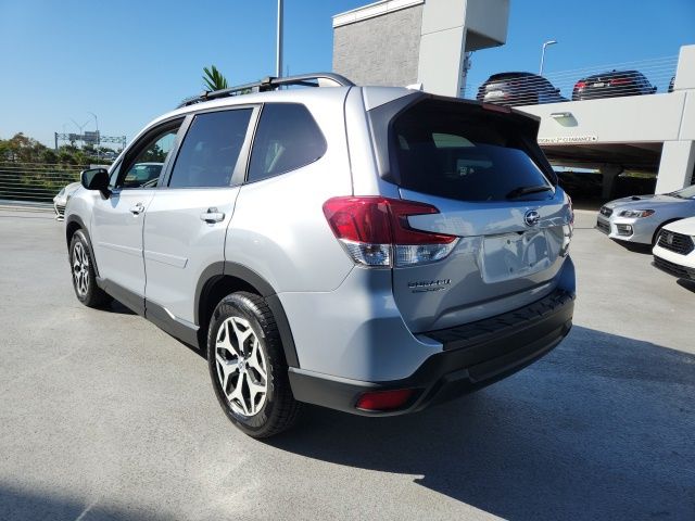 2021 Subaru Forester Premium 13