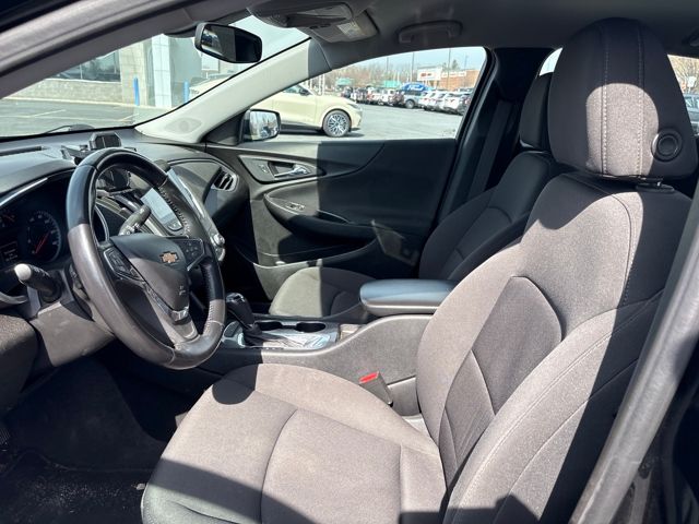 used 2020 Chevrolet Malibu car, priced at $13,025