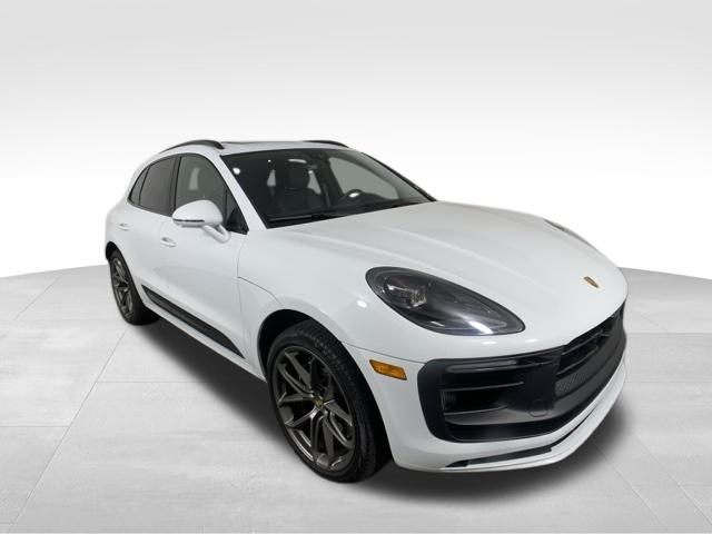 2023 Porsche Macan GTS 8